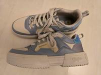 Buffalo Sneakers blau weiß glitzer 41 Bayern - Barbing Vorschau