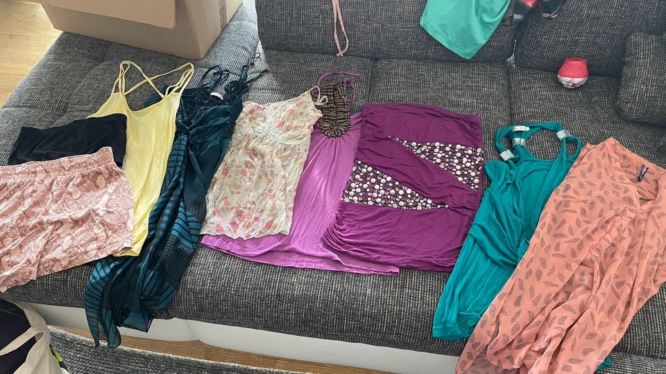 Kleiderpaket Frauen S/M Esprit, Qs, Comma, H&M in Dürmentingen