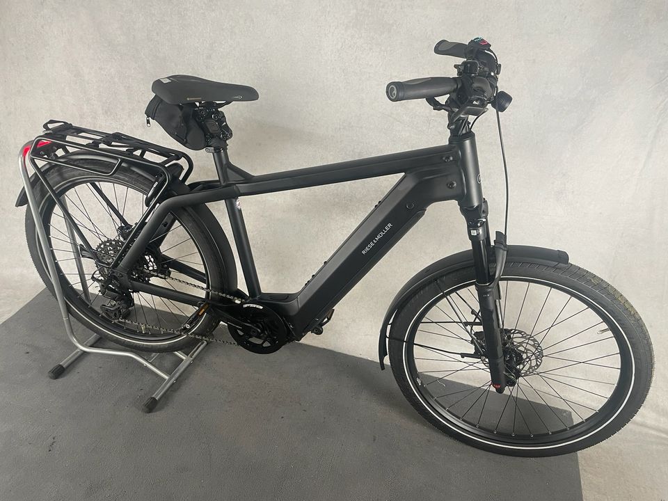 Riese & Müller Charger 4 GT Touring Trekking E-Bike in Köln