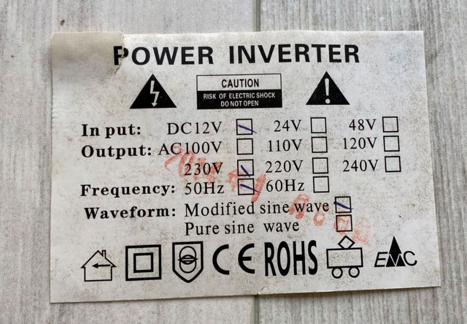 Wechselrichter Modified SineWave Inverter Sea Power 500W, 12V in Malliß