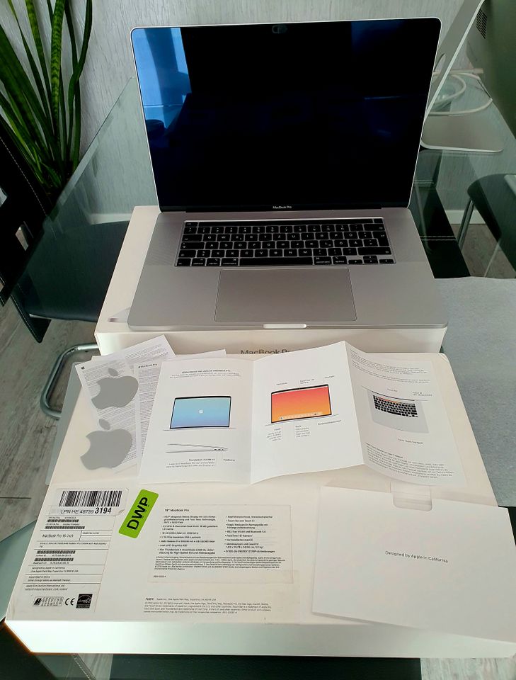 Apple MacBook Pro 16" 16GB RAM 1 TB Speicherplatz Notebook in Koblenz