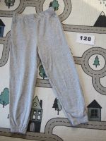 Basic Jogger - Jogginghose - H&M - Gr.128 - grau Thüringen - Eisenberg Vorschau