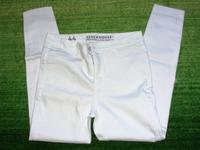 Skinny Jeans von CLOCKHOUSE 44 weiß NEU Thüringen - Erfurt Vorschau