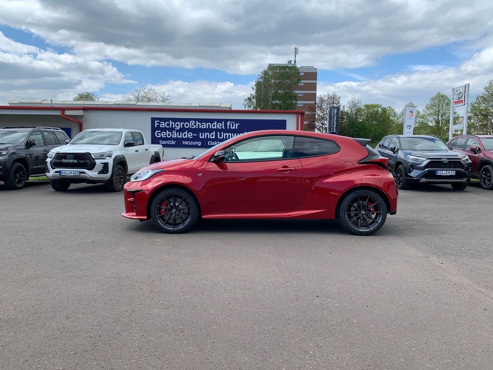 TOYOTA YARIS GR PERFORMANCE FORGED CARBON in Prüm