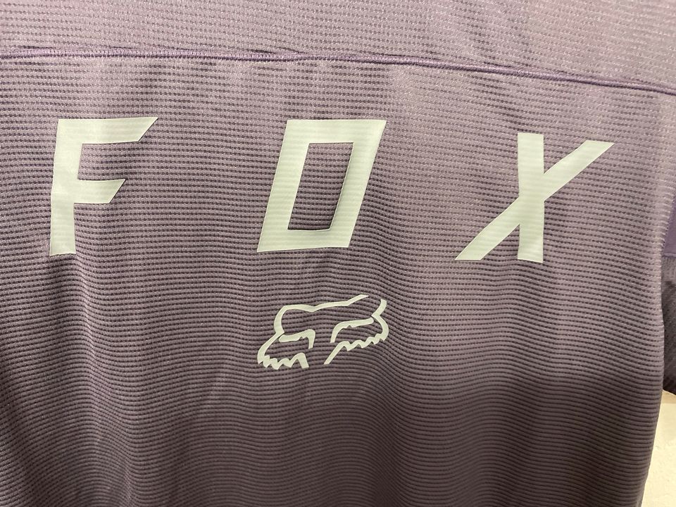 Fox Shirt Flexair  gebraucht wie neu Lila Racing MTB Downhill in Herborn