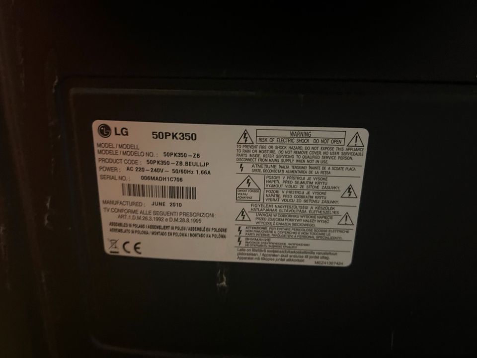 LG TV 50PK350 defekt für Bastler! in Berlin