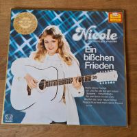 LP Vinyl Nicole Ein bisschen Frieden 1982 Schallplatte Hessen - Hessisch Lichtenau Vorschau