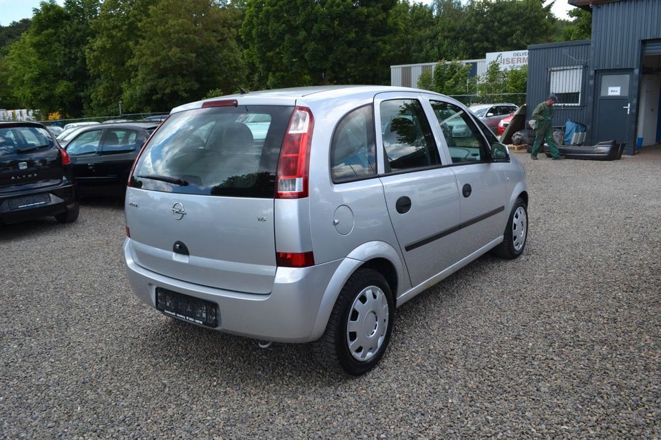 Opel Meriva 1.6 Enjoy *8f-bereift* in Herzberg am Harz