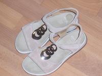 Damen Sandalen, Sandaletten Gr. 37 + ara + für Einlagen geeignet Leipzig - Grünau-Mitte Vorschau