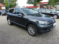 VW Touareg V8 TDI R-Line 21" Standheizung ACC Bayern - Neuburg a.d. Donau Vorschau