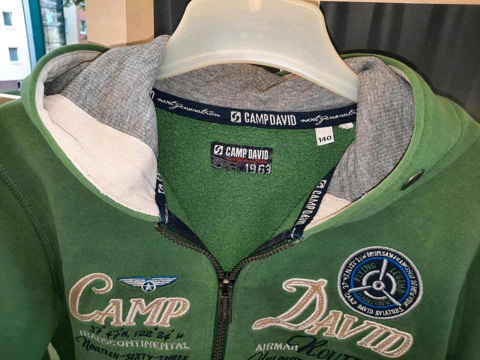 Jacke von Camp David /Größe 140❤️❤ 2 Stück in grün und blau❤️❤️❤️ in Magdeburg