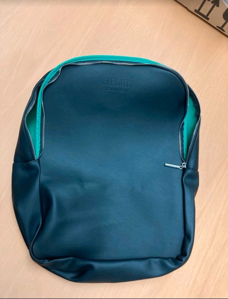 Calvin Klein Rucksack schwarz Tasche Bag in Kassel