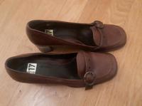 Damenschuhe mit Absatz und Schnalle Gr. 38 braun Görtz Bayern - Ingolstadt Vorschau