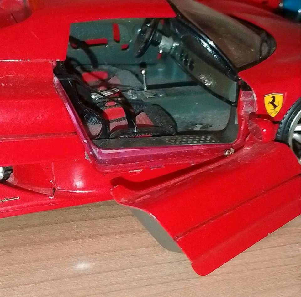 ✨ Bburago 1:18  Ferrari F50 - 1995 in rot ✨ in Jersleben