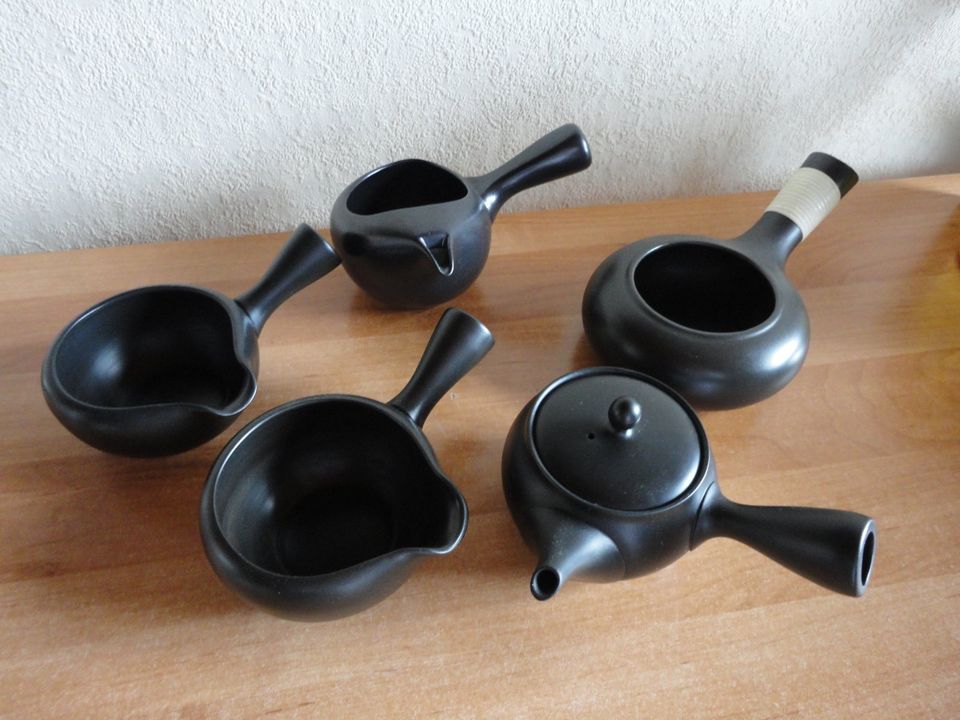 Teegeschirr Japan Tokoname ? braun Kanne Schalen Kyusu Tee in Waldmünchen