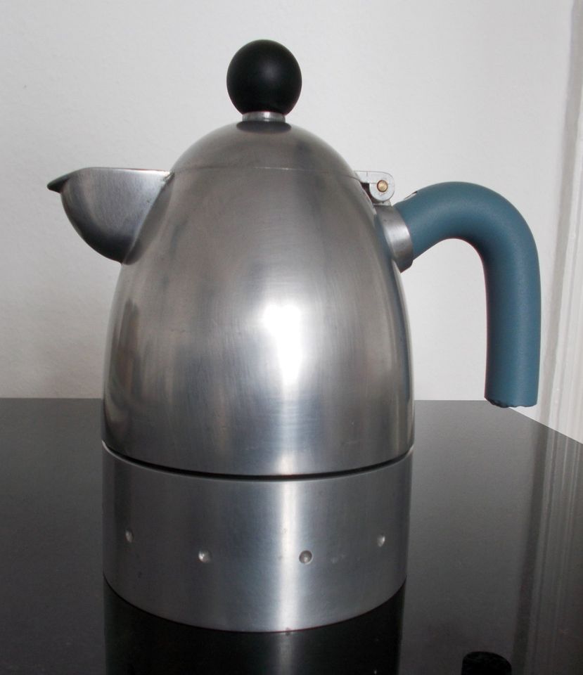 ALESSI PELICANO ESPRESSOKOCHER (6 TASSEN) in Kassel