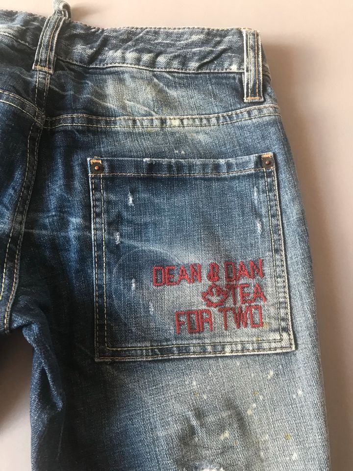 Jeans Dsquared2 gr 40 sehr gut 29€ in Rodgau