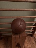 Alter Medizinball 3KG DD Spezial Turngerät Lederball Vintage Mitte - Tiergarten Vorschau