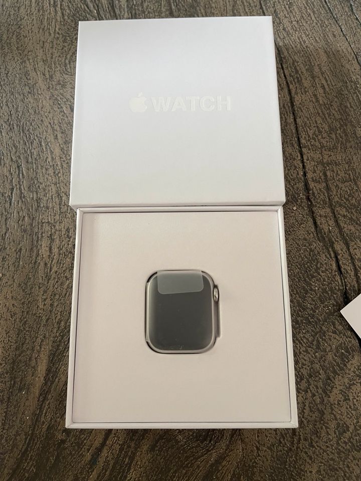 Apple Watch Series 7 in Berlin