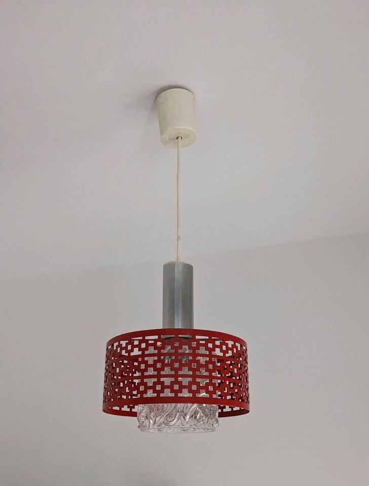 Tolle Vintage Lampe Leuchte Deckenlampe Rot Glas 60er 70er in Mecklenbeck