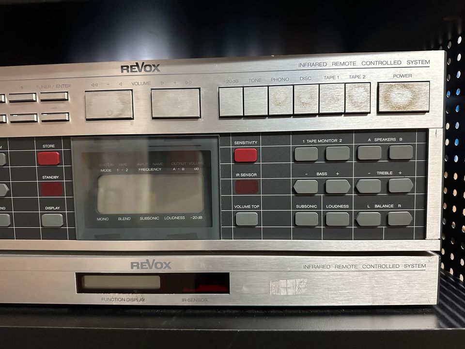 REVOX B 285 Receiver & B 203 Timer Controller in Frankfurt am Main