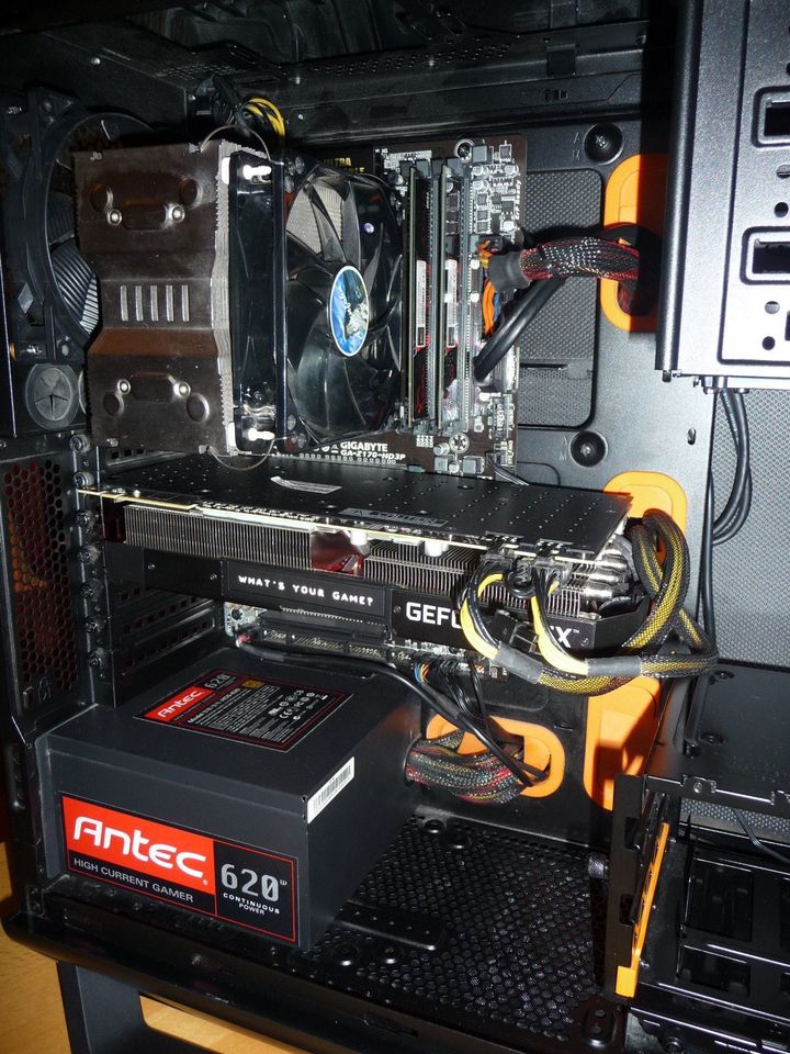 Gaming PC, i7 6700K, RTX 2080, 16 GB DDR4, 240 GB SSD TOP!! in Arnsberg