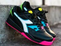 SUCHE DIADORA REBOUND ACE NEON GR. 43  oder 44 Duisburg - Duisburg-Mitte Vorschau