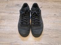 Puma Sneaker Turnschuhe schwarz Gr 39 Niedersachsen - Geestland Vorschau
