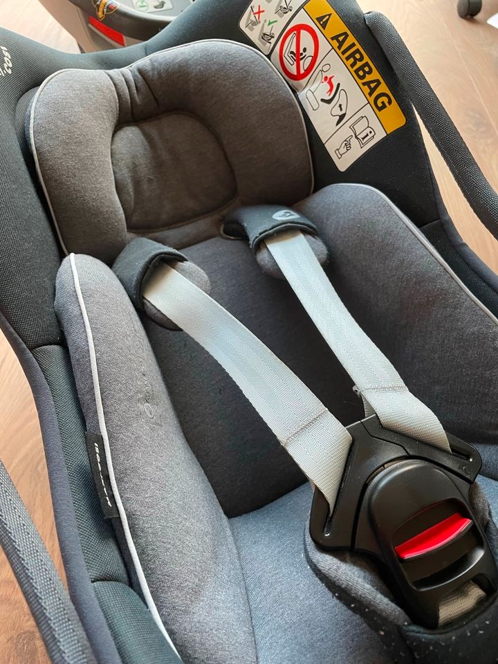 Maxi Cosi Coral Kindersitz/Babyschale in Bühl