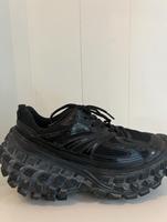 Balenciaga Defender Berlin - Mitte Vorschau