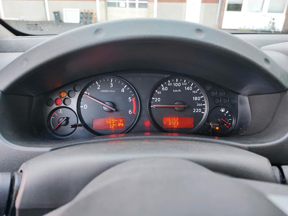 Nissan Navara Pickup Double Cab SE 4x4 LB Allrad Klima in Coerde