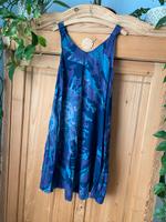 Kurzes Sommer Kleid mit Batikoptik Baumwolle, passt M Dresden - Äußere Neustadt Vorschau