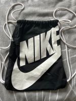 Nike Sport Tasche 41x35 cm Nordrhein-Westfalen - Düren Vorschau