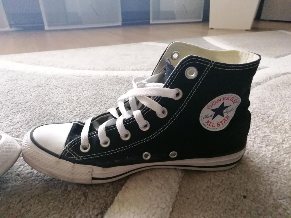 Schuhe CONVERSE in Herford