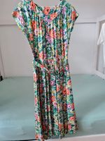 Vintage Blumenkleid Seide 60er 70er handgeschneidert Sachsen - Wiednitz Vorschau