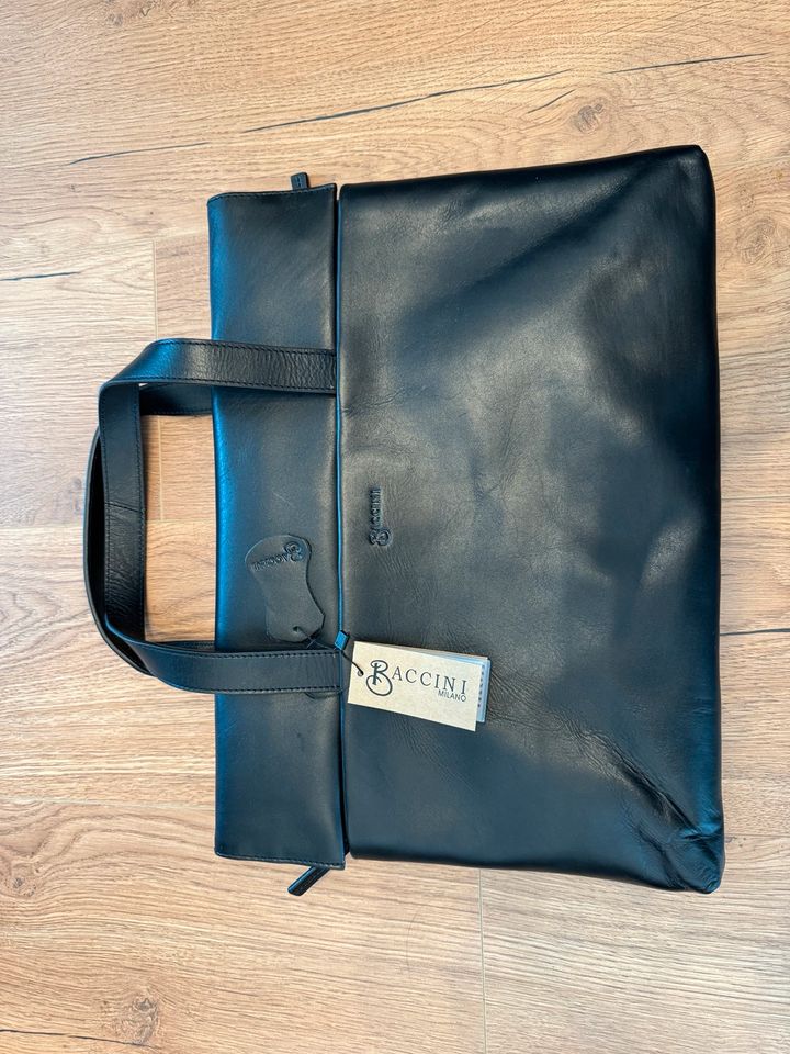 Baccini Milano Laptoptasche Echtleder schwarz in Kelsterbach