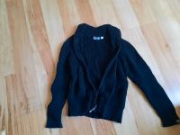 Strickjacke Jacke Sweatjacke gr. 128 Sachsen-Anhalt - Genthin Vorschau