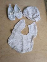 Baby Schuhe Mütze Accessoires Weiß neuwertig Nürnberg (Mittelfr) - Oststadt Vorschau