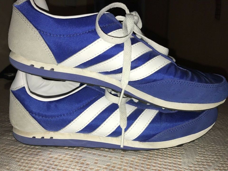 Adidas Neo Damen-Turnschuhe Gr. 8 in Kirkel