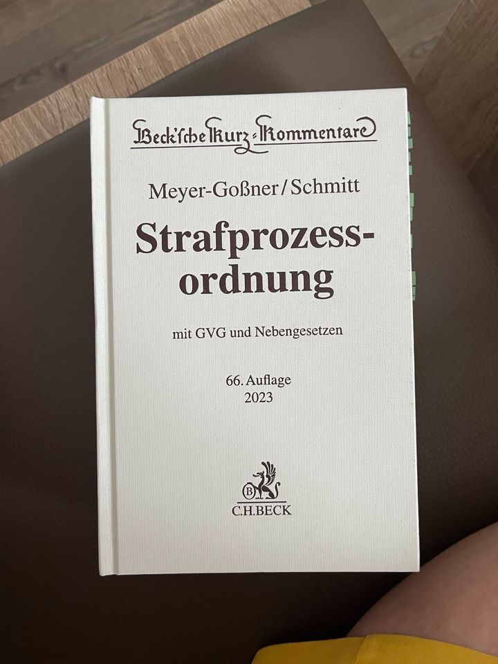 Meyer-Goßner/Schmitt StPO in Regensburg