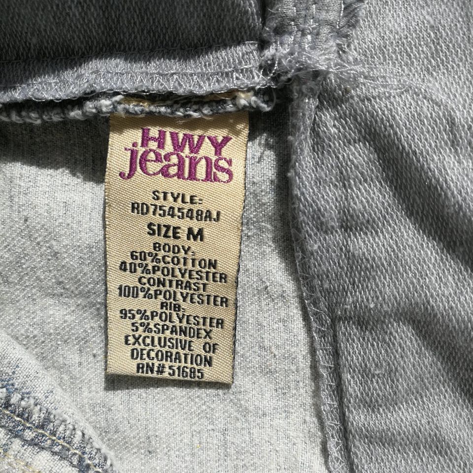 Jeansweste mit eingesetzter Kapuze HWY bauchfrei Gr. M in Rodgau