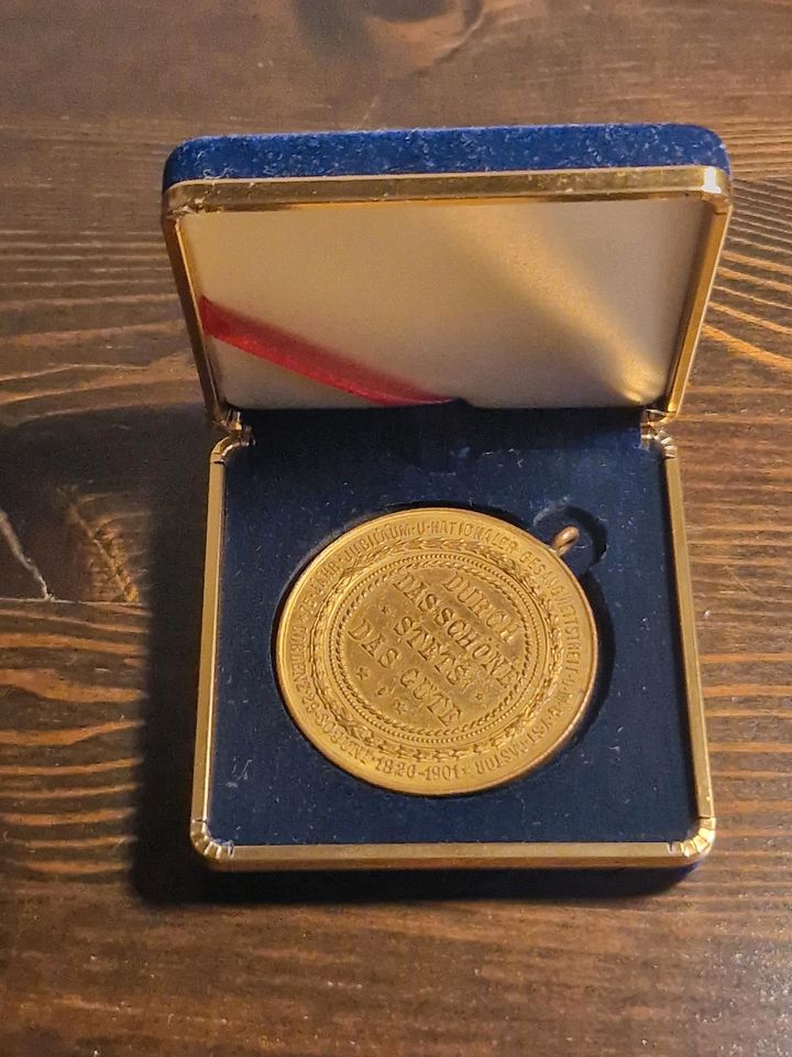 Medaille antik in Düsseldorf