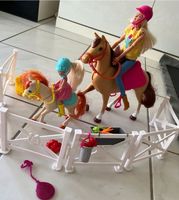 Barbie Pferd mit Kind auf Pony und Zubehör Rheinland-Pfalz - Bodenheim Vorschau