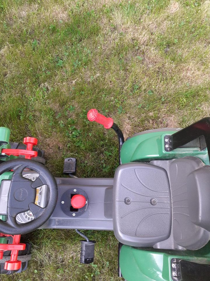 Verkaufe Fendt Trettraktor und Fendt Bobicar in Mettlach