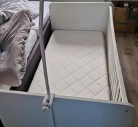 Babybett zu verkaufen 70x140, inkl. Matratze und Vorhang Dresden - Tolkewitz Vorschau