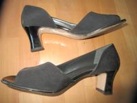 Ara Schuhe schwarz Stoff stretch Gr. 38,5 schwarz Essen - Bredeney Vorschau