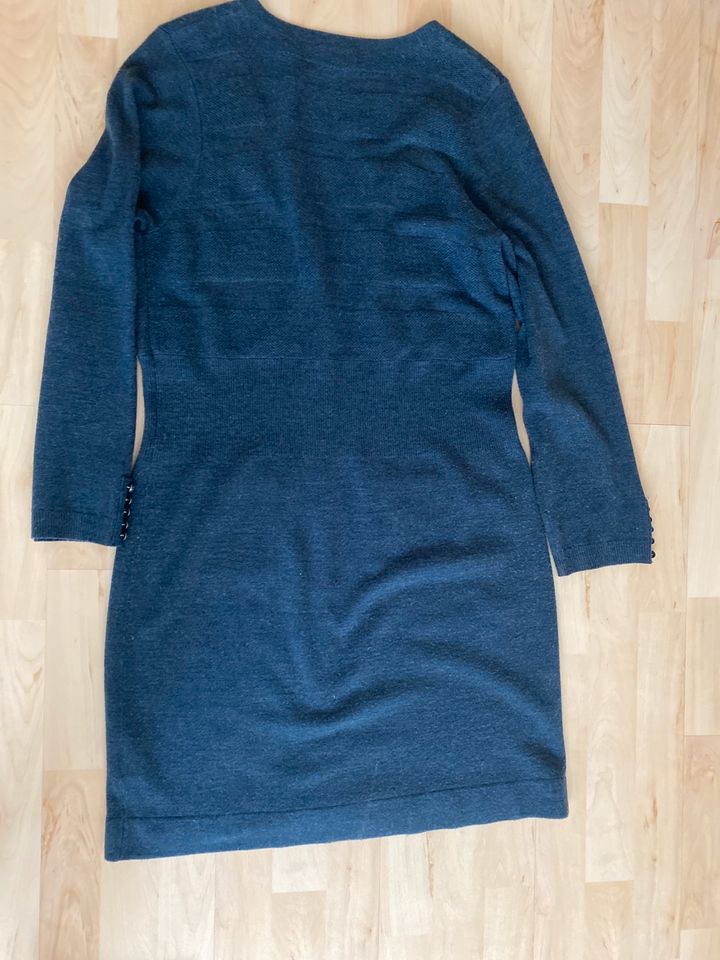 Damen Lange  Strickjacke Mantel  Gr.16   XL in Velbert