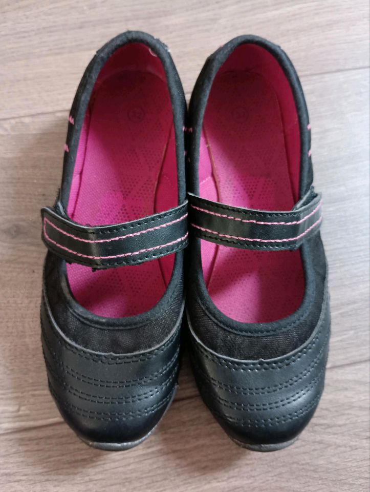 Ballerina/Schuhe Gr 32 in Obernburg