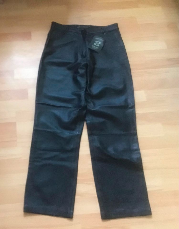 Neu! Echte Lederhose.Gerader Schnitt.Gr.40.Etikett in Baden-Baden