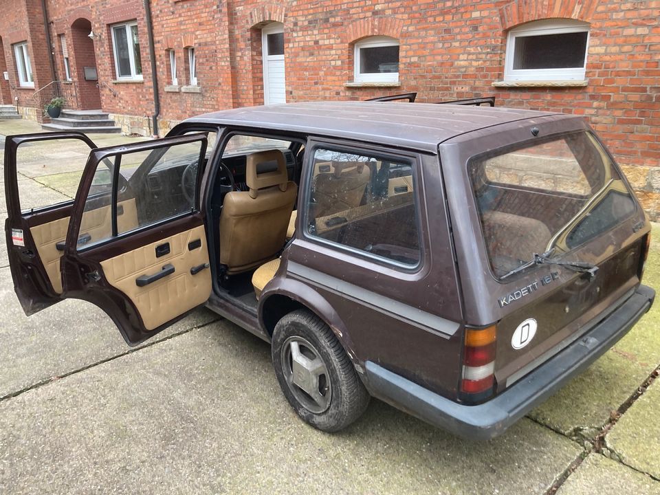 Opel Kadett D Caravan Doppelpack in Lengerich